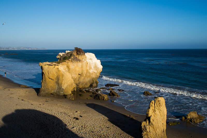 El Matador State Beach / Flickr / Vinh Tran
Link: https://flickr.com/photos/tron710/14527350094/ 