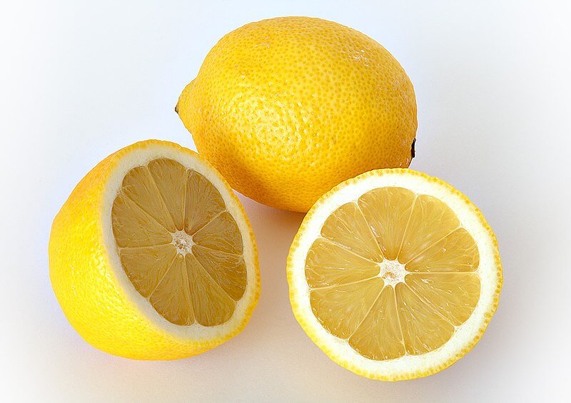 Lemons / Wikimedia Commons / André Karwath aka Aka
Link: https://commons.wikimedia.org/wiki/File:Lemon.jpg