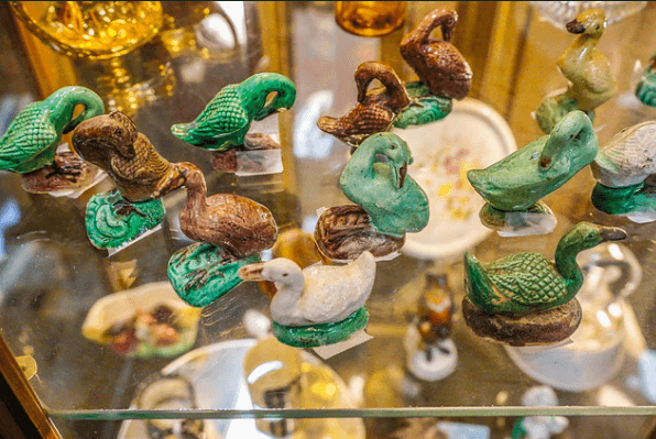 Duck figurines at Cannery Row Antiques Mall 
https://flic.kr/p/QwFxA5