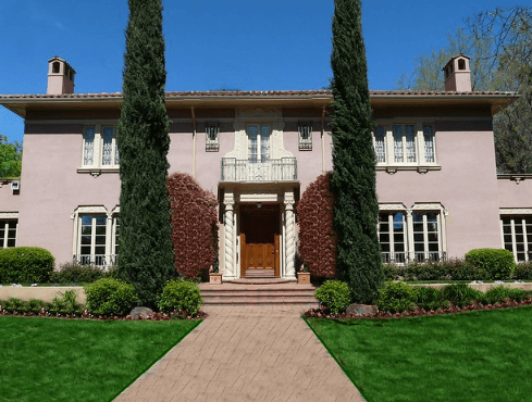 tourist mansion in california