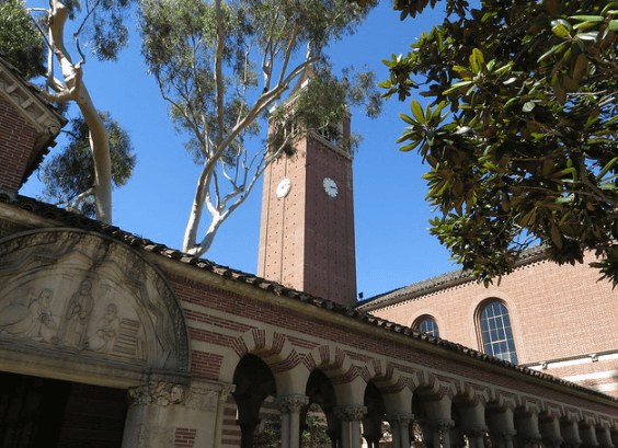 Mudd Hall of University of Southern California / Flickr / Ken Lund
Link: https://flic.kr/p/yB1aKA