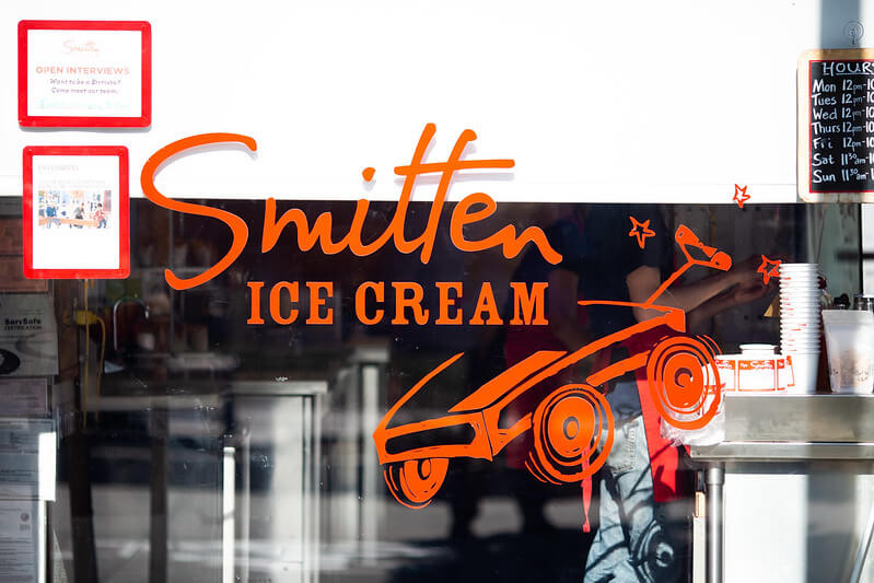 Window sign of Smitten Ice Cream / Flickr 
https://flic.kr/p/2nbJDMC