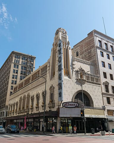 Outside Tower Theatre / Wikipedia / Difference Engine
https://en.wikipedia.org/wiki/Tower_Theatre_(Los_Angeles)#/media/File:Tower_Theatre,_Los_Angeles.jpg