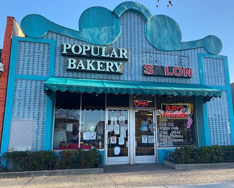 Popular Bakery at Little Portugal / Wikipedia / Christiano Tomás https://en.wikipedia.org/wiki/Little_Portugal,_San_Jose#/media/File:Little_Portugal,_San_Jose_3_(cropped).jpg
